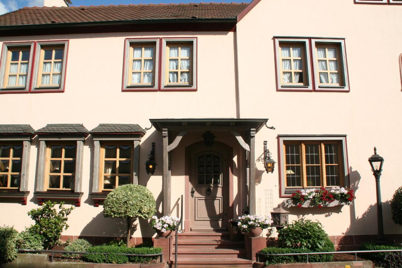 Gasthaus Zur Krone Grossheubach Exterior foto